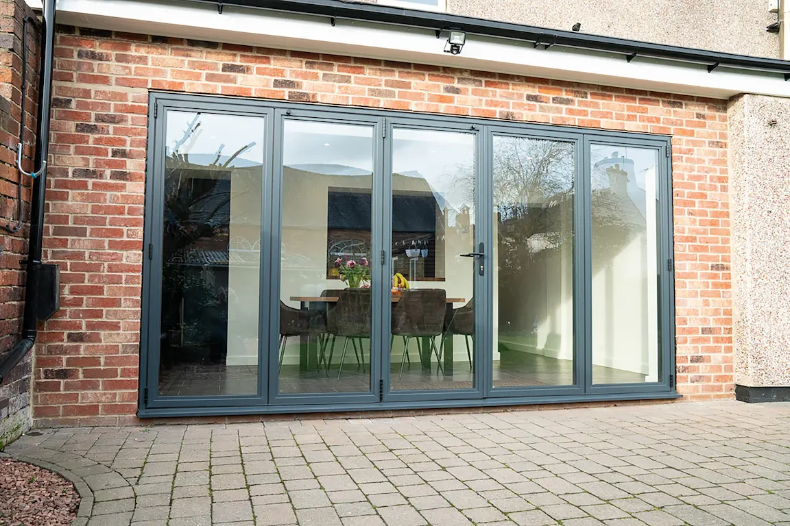 bifold doors Chessington